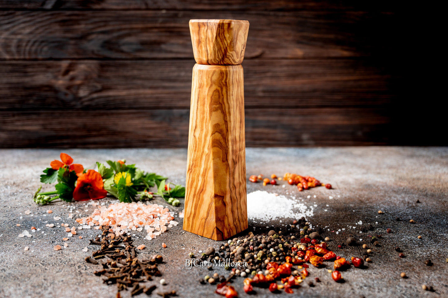 Custom Pepper Mill Grinder, Customizable Salt Mill, Pepper Mills Olive Wood, Salt and Pepper Shaker, Vintage Pepper Pepper Grinder Handmade