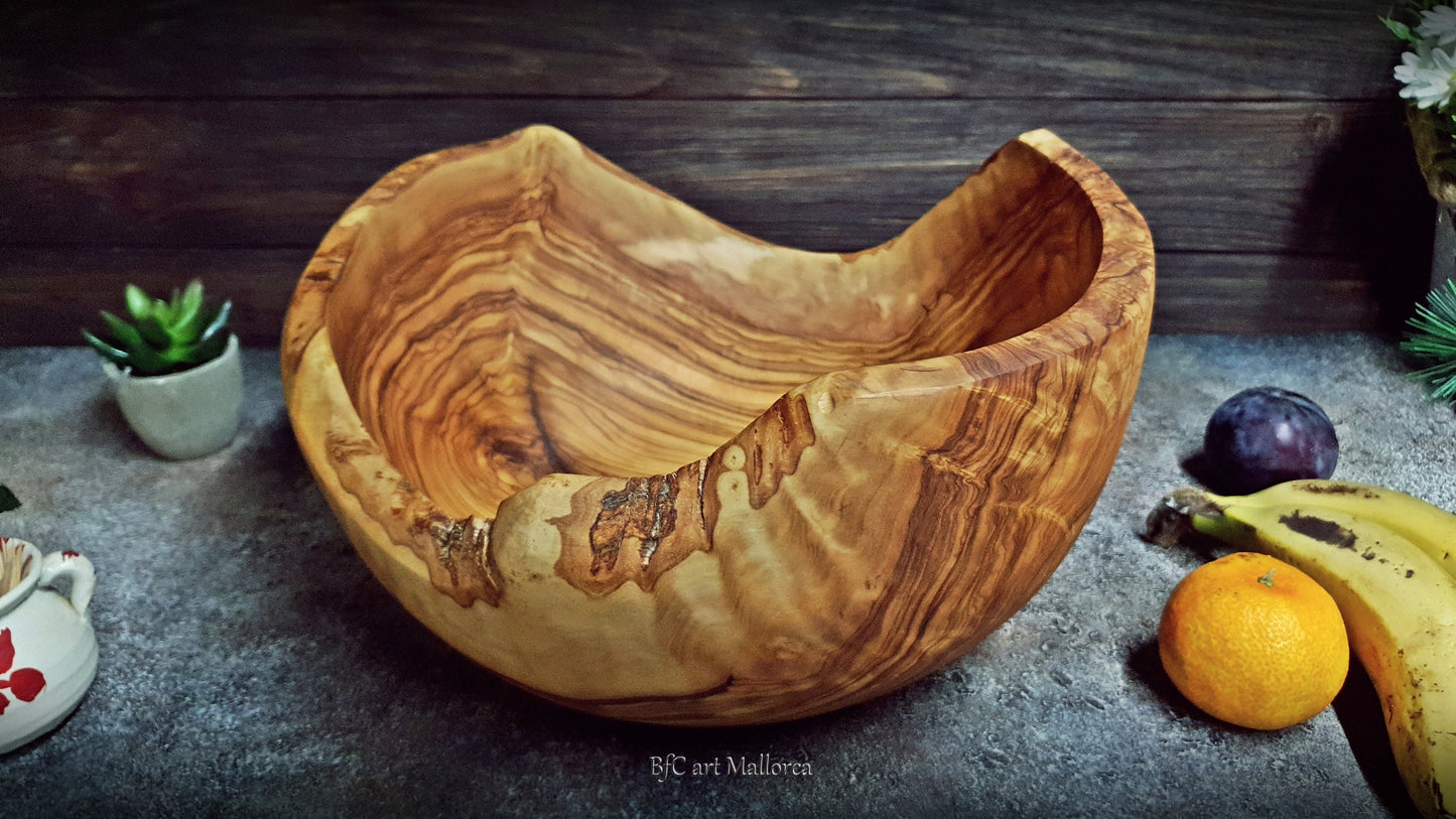 Large Salad Bowl Customizable Olive Wood With Organic and Rustic Shapes, Large Handmade Fruit Bowl, Unique Wooden Centerpiece