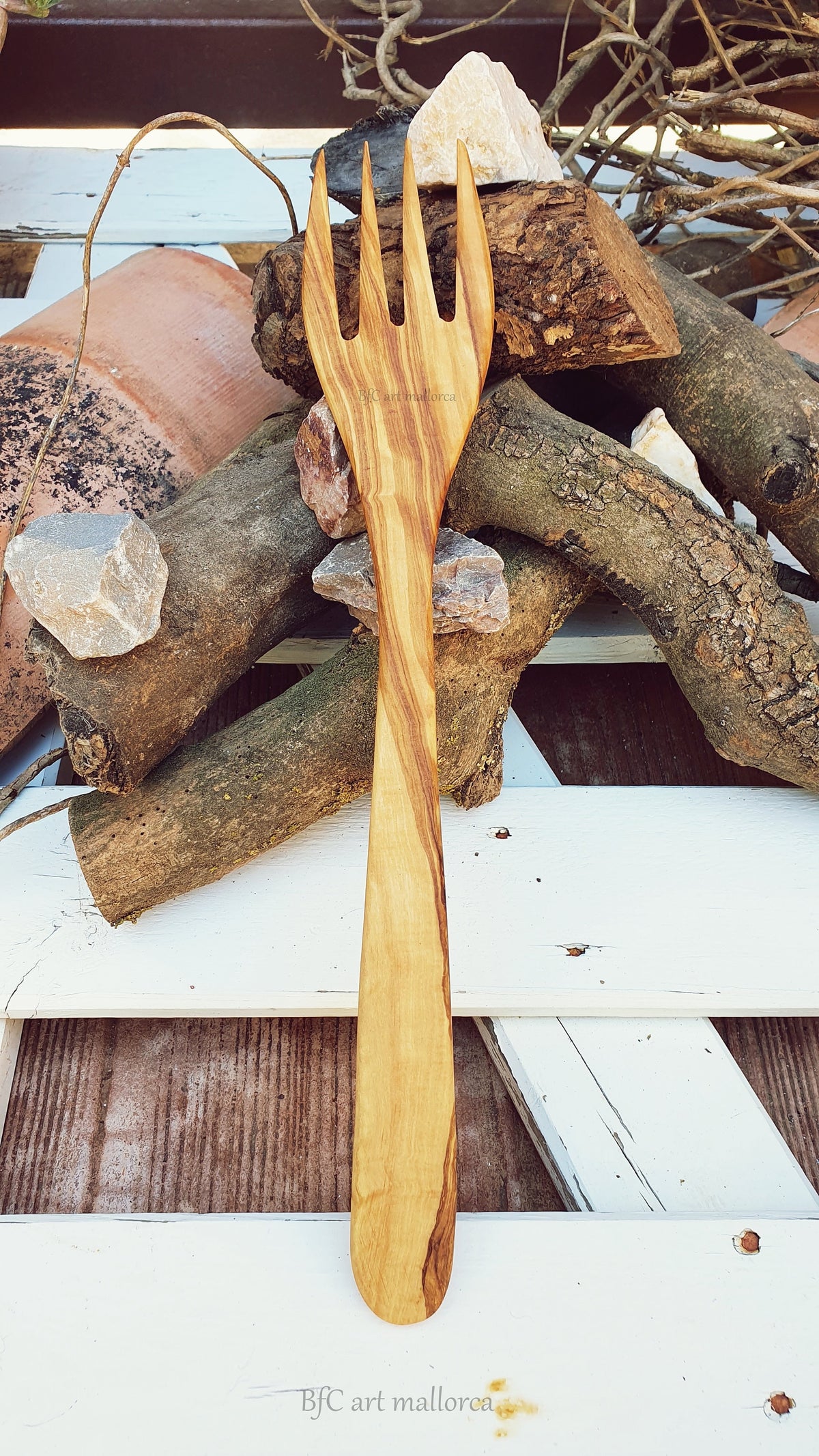 Handmade Olive Wood Kitchen Fork, Elegant Spaghetti Fork (13.75in)