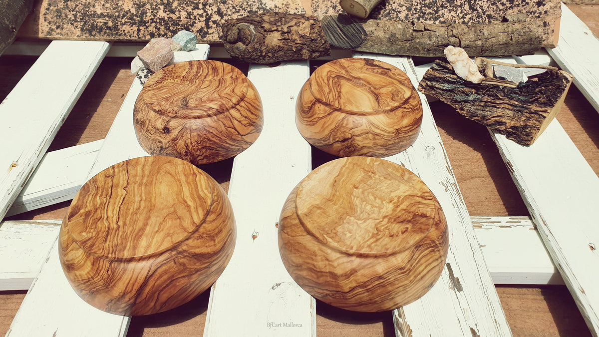 Set of 4 Olive Wood Salad Bowls, Rustic Kitchen Decor