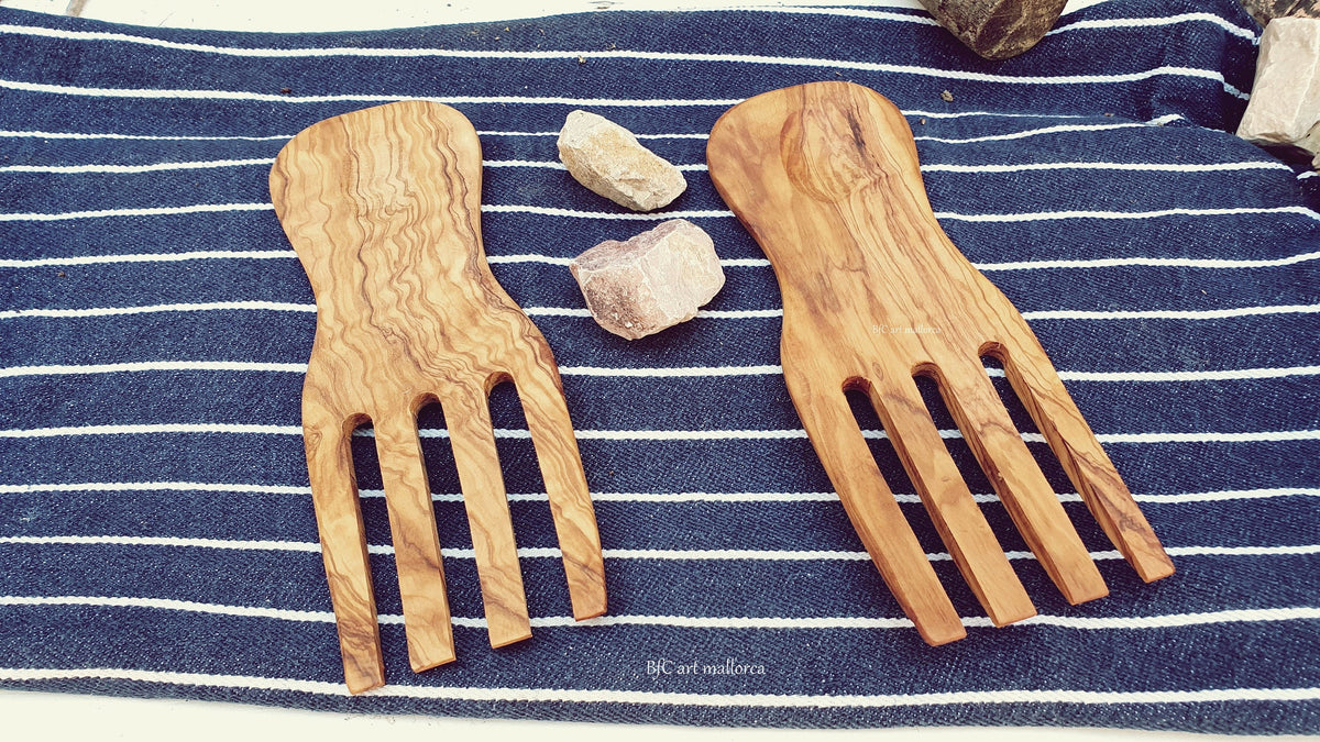 Olive Wood Salad Hands, BfCart Mallorca, Salad Server