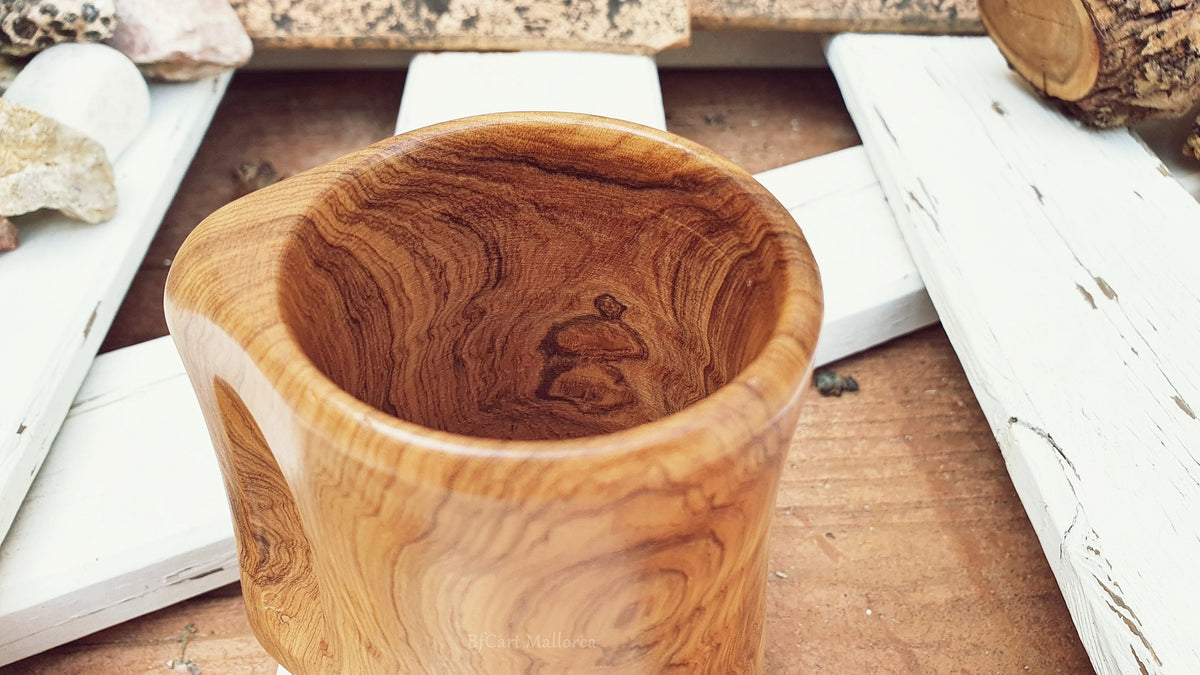 Handmade Olive Wood Mug with Handle – 250ml Wooden Coffee Cup – Rustic Natural Wood Tea Mug – Unique Kitchen Gift