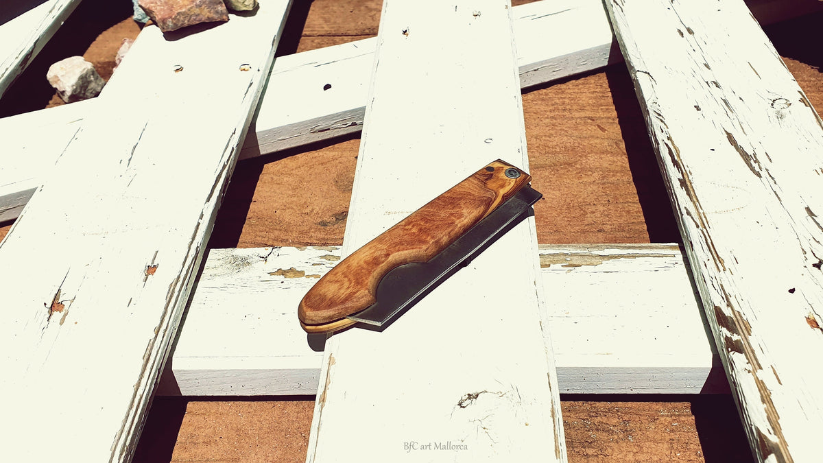 Handmade Pocket Knife, Folding Hunting Knife, Hiker Knife, Stainless Steel Knife, Olive Wood Craft Knife, Field Knife, Wood Knife, Boy Gift