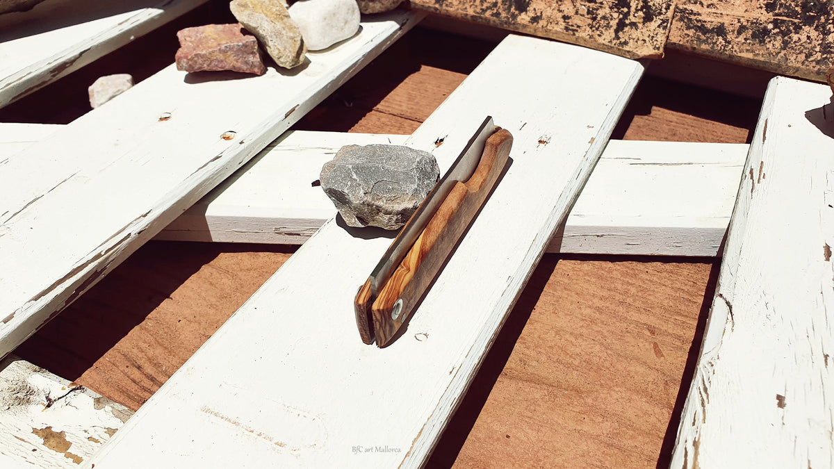 Handmade Pocket Knife, Folding Hunting Knife, Hiker Knife, Stainless Steel Knife, Olive Wood Craft Knife, Field Knife, Wood Knife, Boy Gift