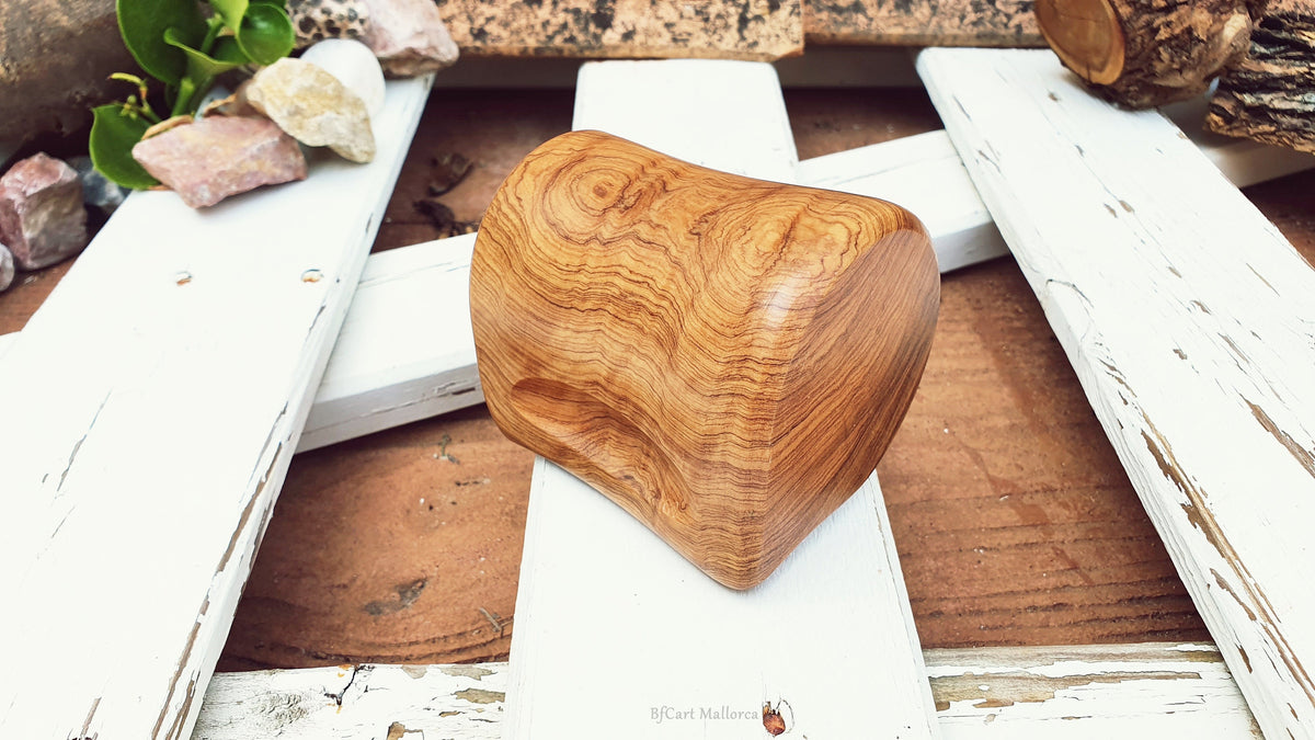 Handmade Olive Wood Mug with Handle – 250ml Wooden Coffee Cup – Rustic Natural Wood Tea Mug – Unique Kitchen Gift