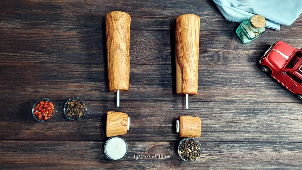 Wooden Salt and Pepper Ceramic Grinder Set, Handcrafted Wooden Pepper Mill vintage, Handmade Grinding for Peppers and Salts