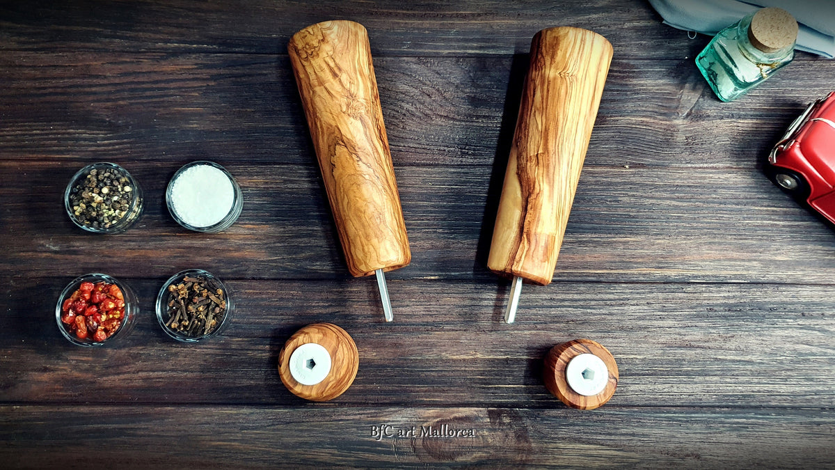 Wooden Salt and Pepper Ceramic Grinder Set, Handcrafted Wooden Pepper Mill vintage, Handmade Grinding for Peppers and Salts
