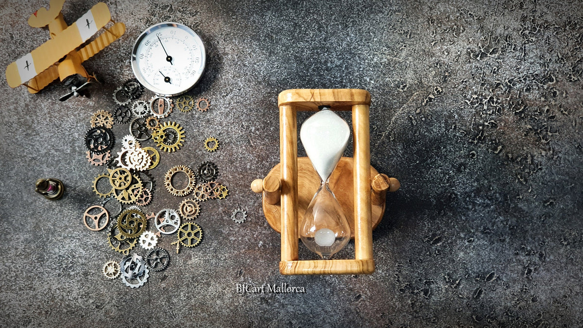 Rotating Olive Wood Sand Timer: Customizable 3-Minute Hourglass