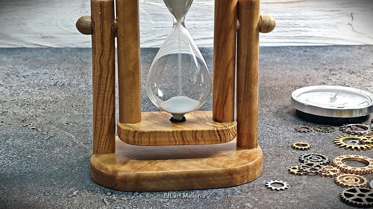 Rotating Olive Wood Sand Timer: Customizable 3-Minute Hourglass