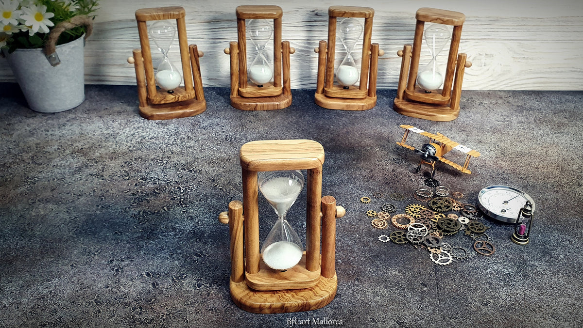 Rotating Olive Wood Sand Timer: Customizable 3-Minute Hourglass