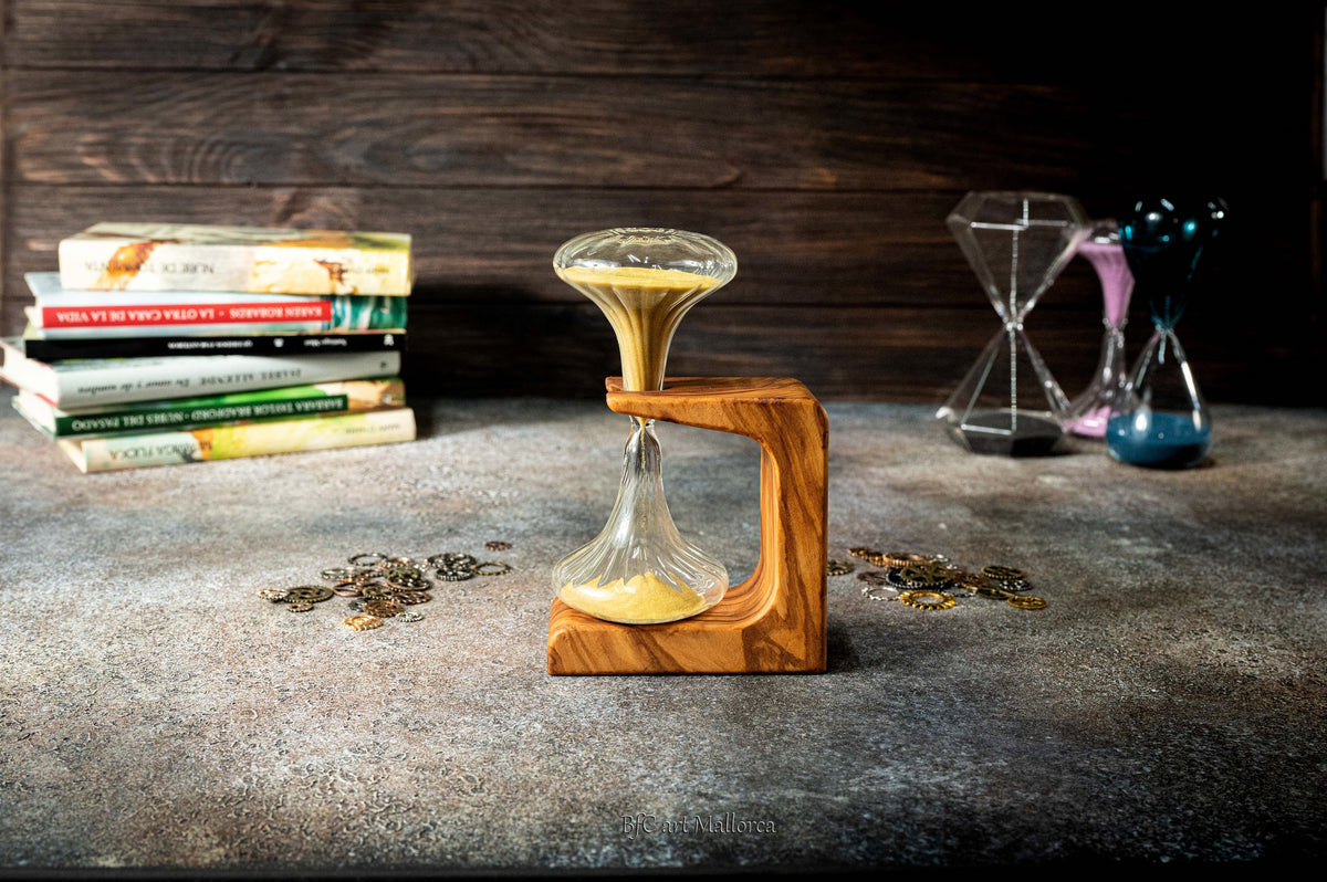 Sand clock 10 min made of olive wood, original design of the handmade interchangeable hourglass
