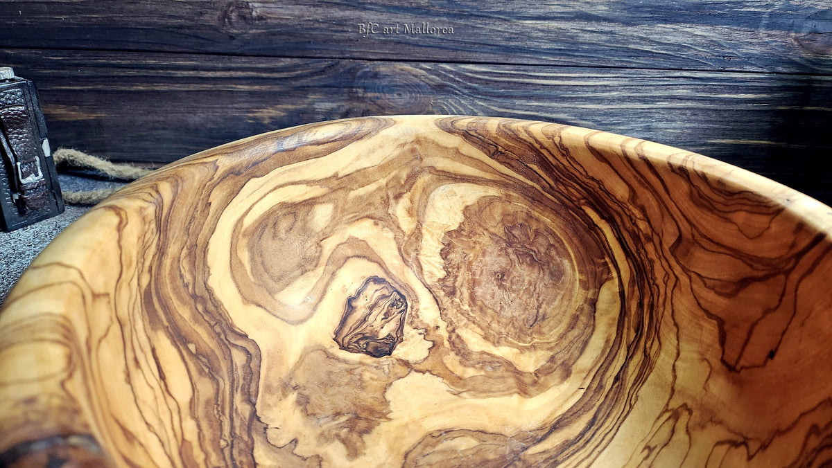Handmade Olive Wood Salad Bowl, Decorative Centerpiece Bowl
