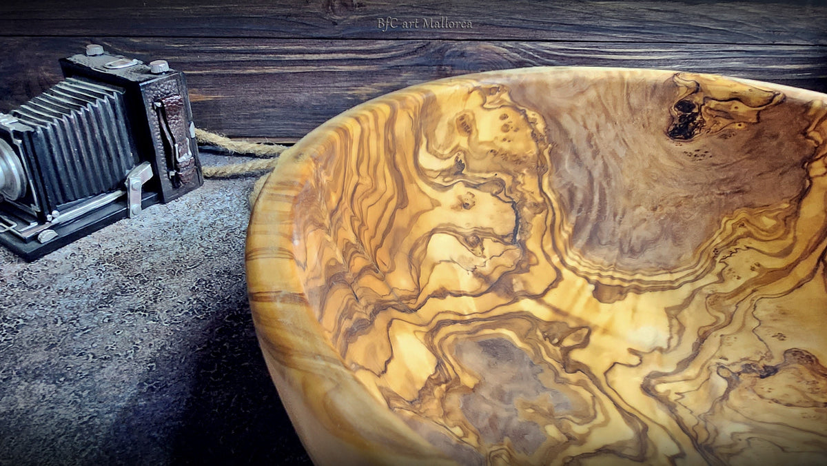 Handmade Olive Wood Salad Bowl, Decorative Centerpiece Bowl