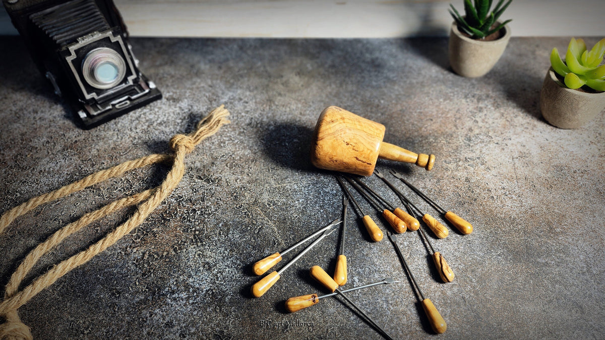 Olive Wood Skewer Holder with Mini Cocktail Skewers with 12 skewers, Wedding Appetizers