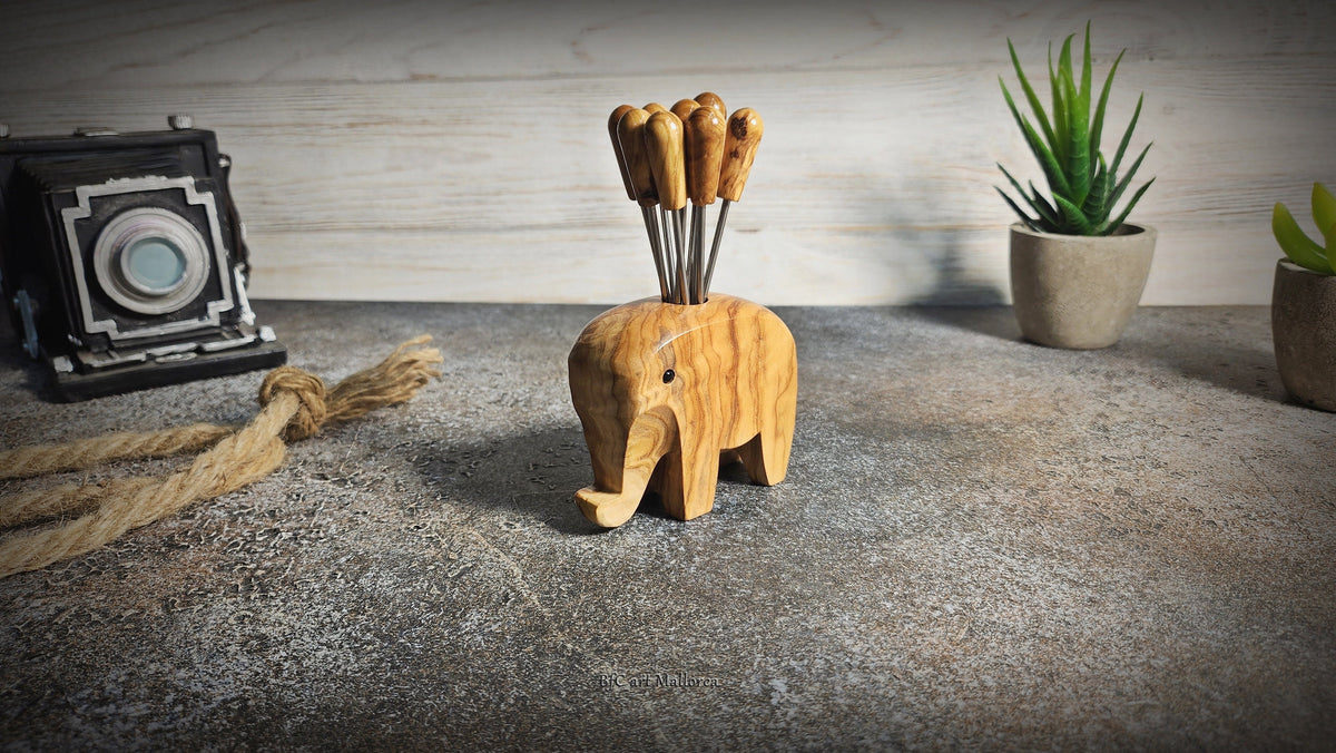 elephant holder for skewers of olive wood with 9 skewers ideal for appetizers, olives, cheeses, etc,  elephant holder pick appetizer server Set of 9 mini servers of appetizer, fruits, chesse, Cupcake, etc
