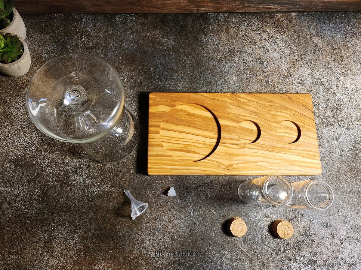 Rustic Wedding Unity Sand Set – Personalized Olive Wood Base, Hourglass & Vases