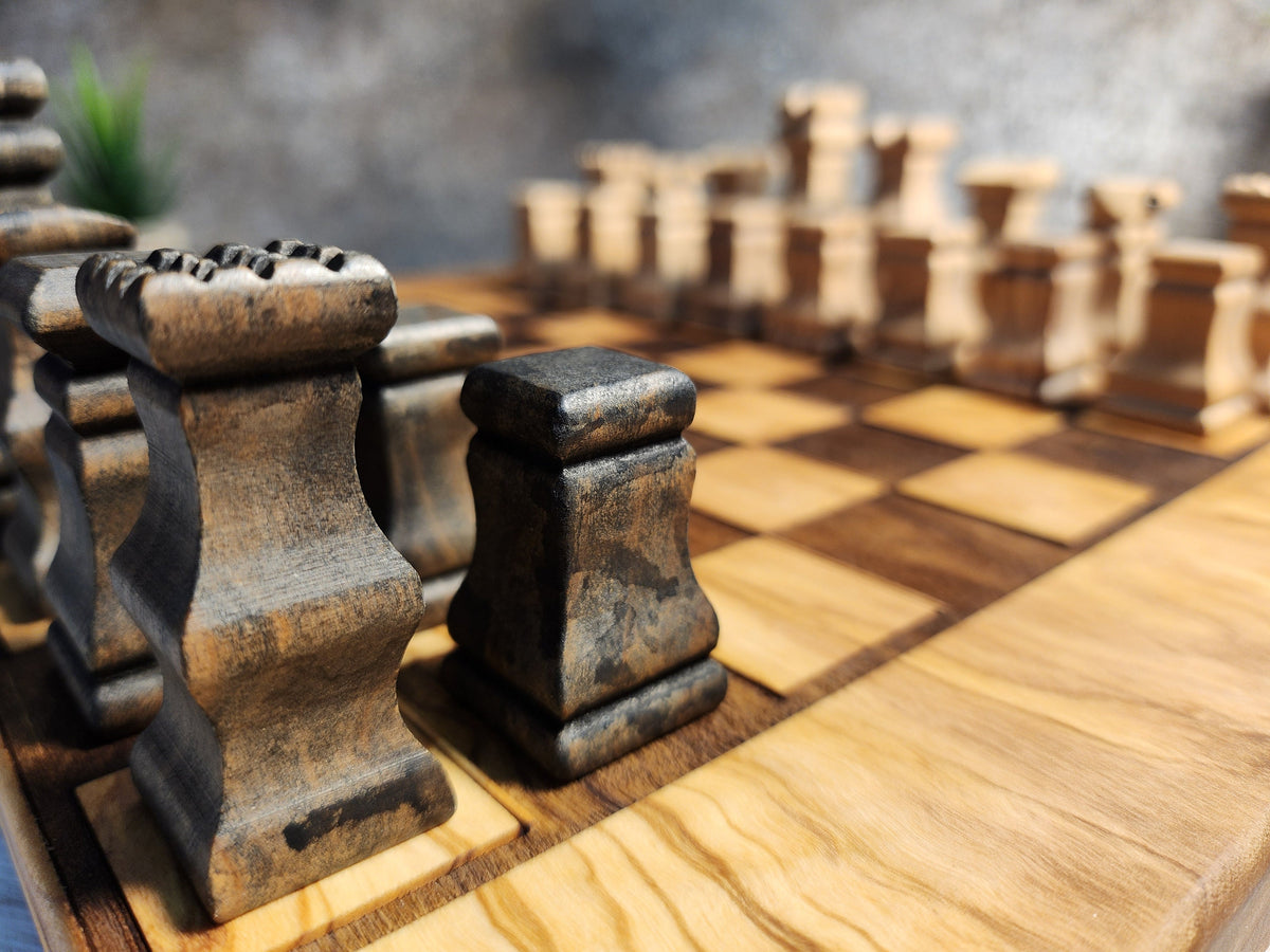 Rustic Olive Wood Chess Set: Handcrafted Game Board & Decor