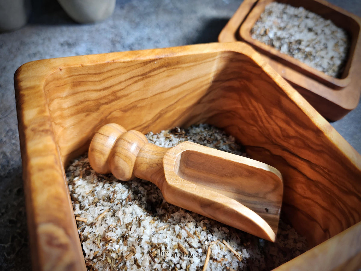 Personalized Handcrafted Olive Wood Salt Cellar with Lid & Spoon – Unique Kitchen Gift