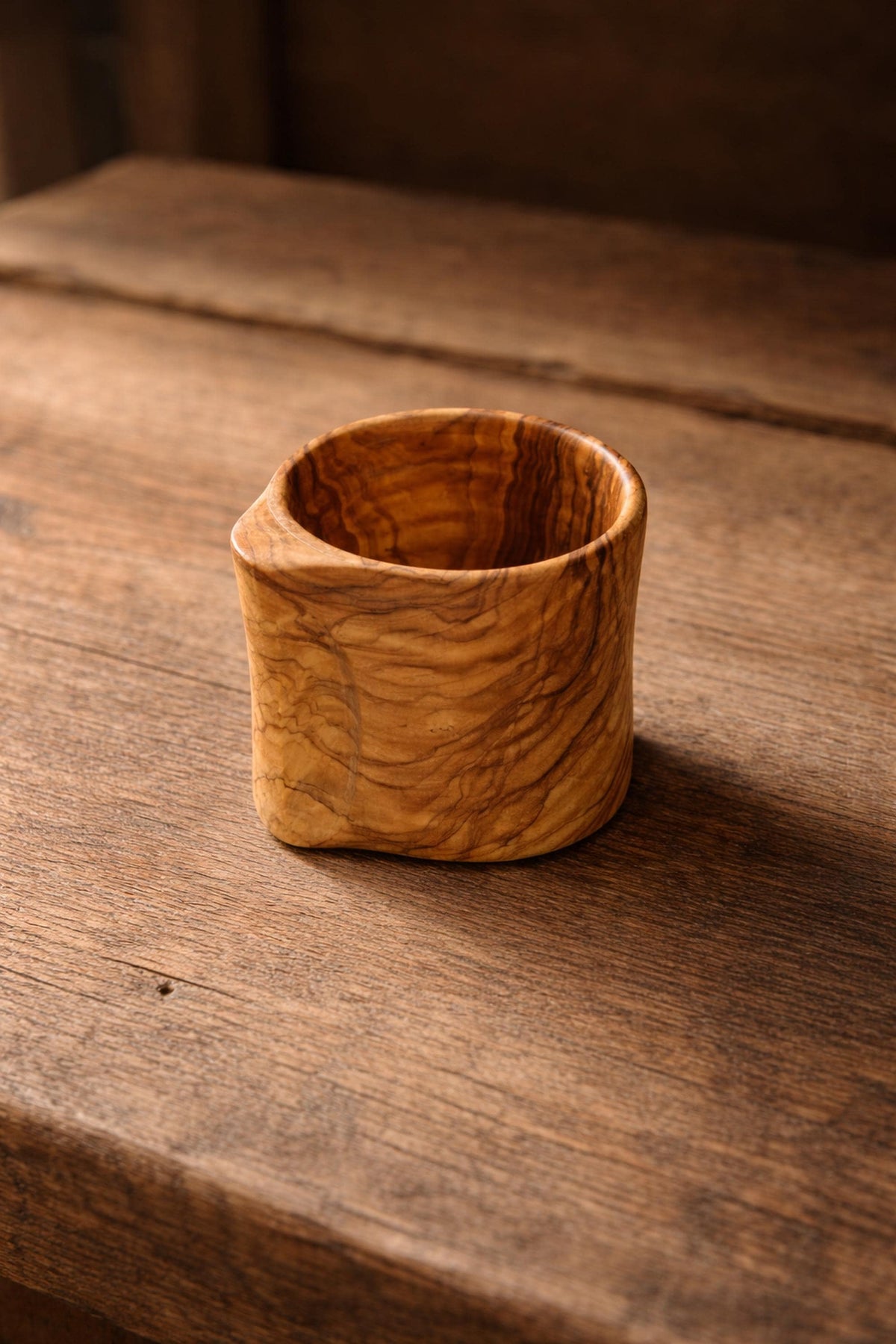 Handmade Olive Wood Mug with Handle – 250ml Wooden Coffee Cup – Rustic Natural Wood Tea Mug – Unique Kitchen Gift