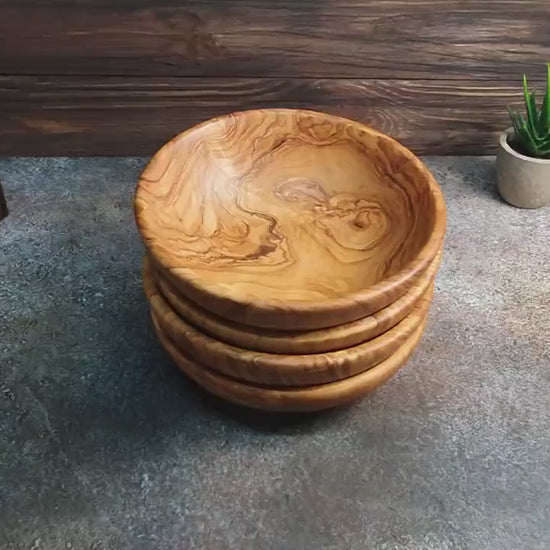 Set of 4 olive wood bowls: small rustic bowls for serving desserts and cereals.