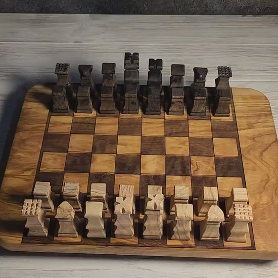 Rustic Olive Wood Chess Set: Handcrafted Game Board & Decor