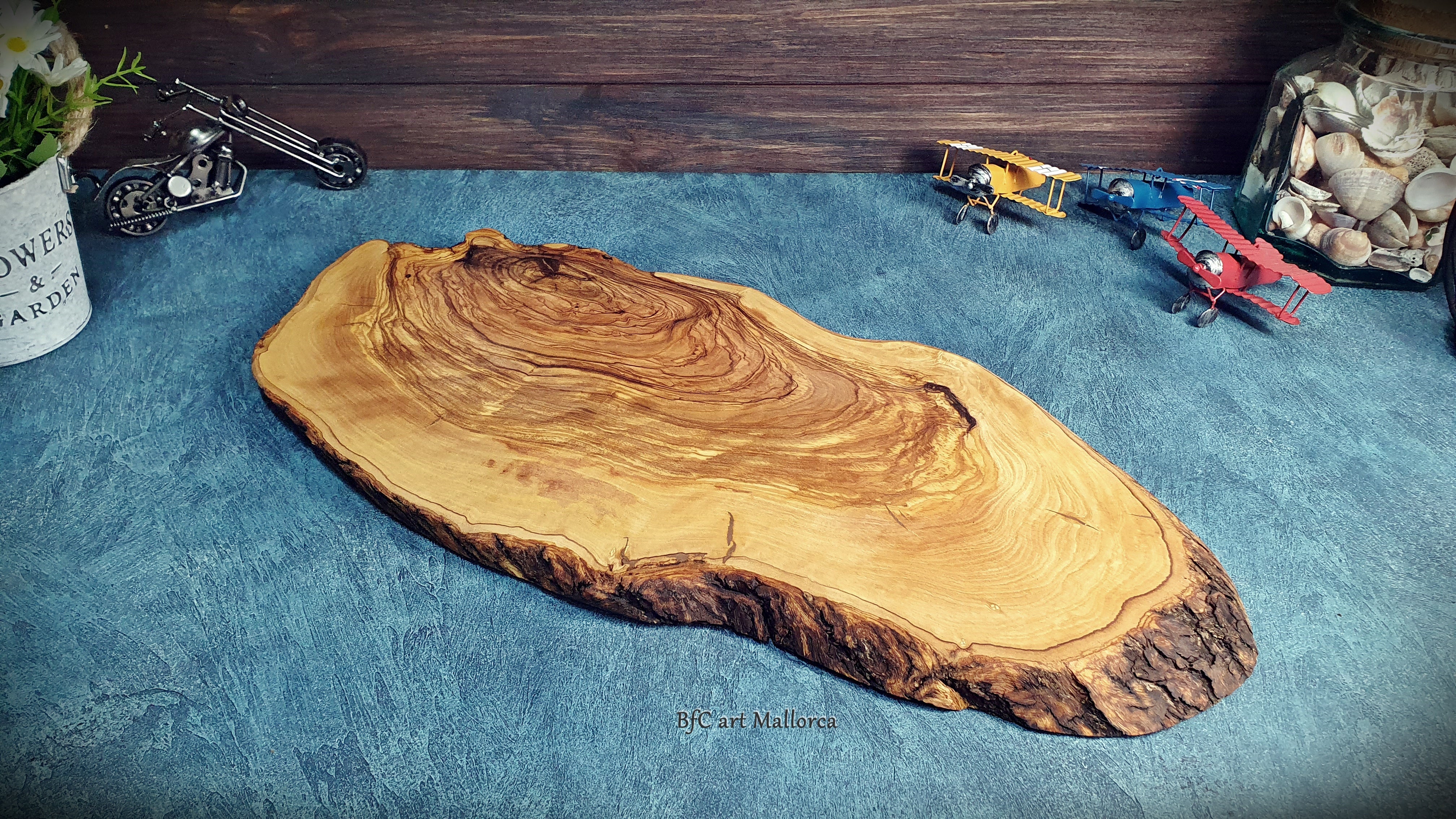 Natural Large Cutting Board, Rustic Olive Wood Cutting Board, Rustic C –  BfC Art Mallorca