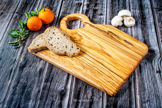 Custom Cutting Board With Handle, Olive Wood Chopping Boards, Olive Wood Cutting Board, Meat and Cheese Tray, Bread Cutter, Cheese Board