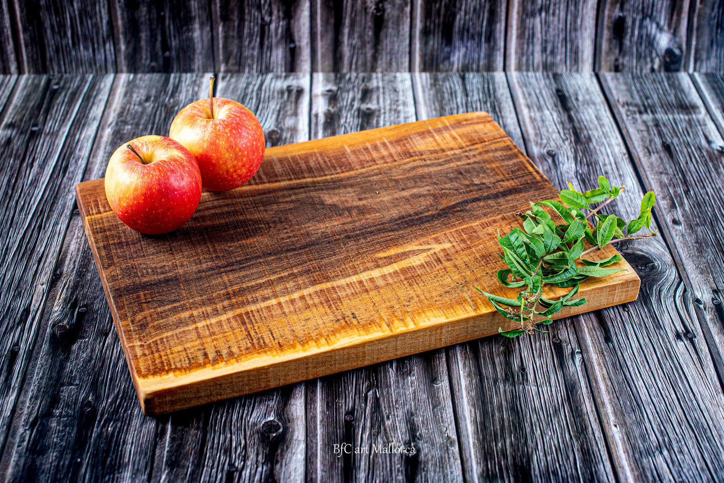 Rustic Cutting Board, Old Style Board, Strong Vintage Chopping board, Antique Chop Board, Cutting Board Olive Wood, Wood Meat Tray Cheese