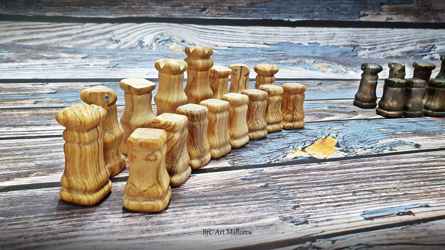 Handmade Chess Pieces to play the Rustic Chess Game with Olive Wood Pieces, Set Square olive wood chess pieces unique, Wooden chespieces set