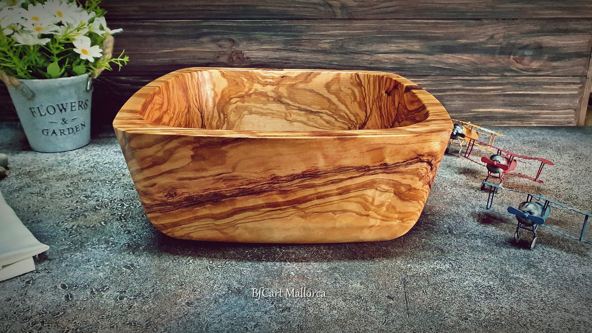 Large Salad bowl Personalized Square shape of Olive wood, Decorative Fruit bowl Olive wood for Fruit or Centerpiece Handmade