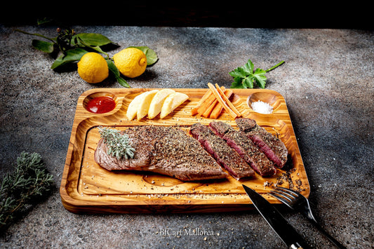 Steak Plate for Meat and Barbecues, Steak and BBQ Meals Serving Board, Steak Plate with Juice Channel, Olive Wood Serving Plate, Grill Plate