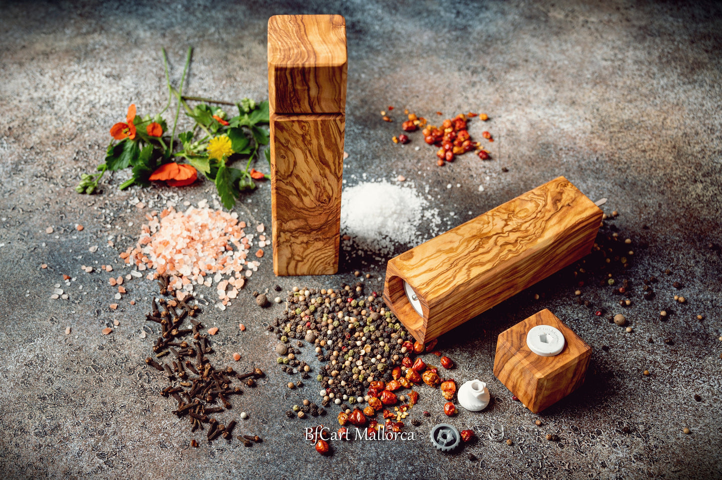 Handcraft Salt and Pepper Mill Set for Seasoning of Olive Wood, Salt and Pepper Mill Set, Spice Grinder Mill Modern with Grinder Ceramic