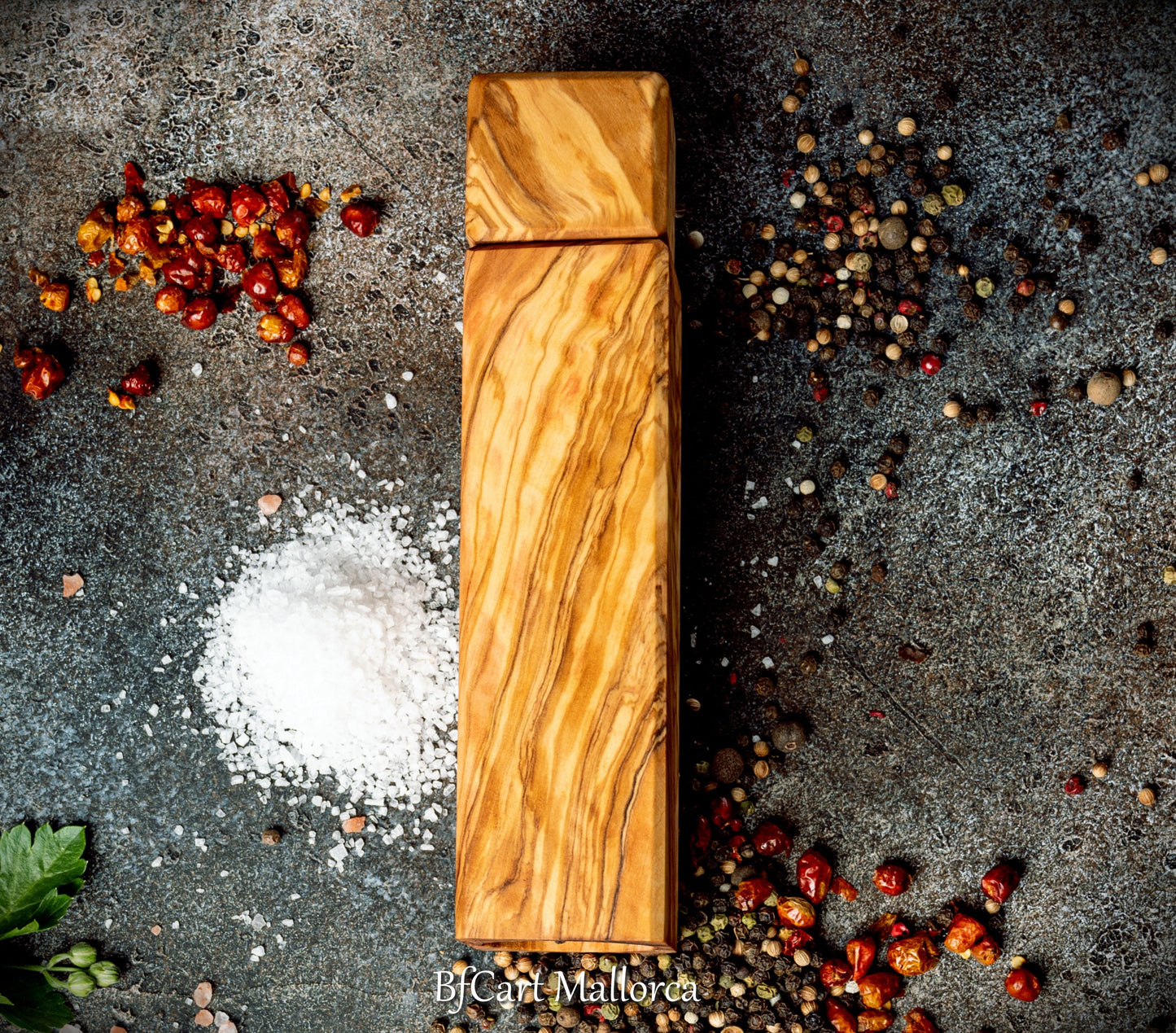Custom Salt and Pepper Mill Set for Seasoning Olive Wood, Personalized Pepper Grinder and Salt Set