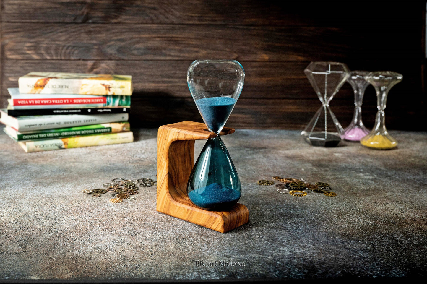 Table sand clock Decorative hourglass holder of 15 min. in olive wood Customizable, Modern hourglass , sand hourglass timer.
